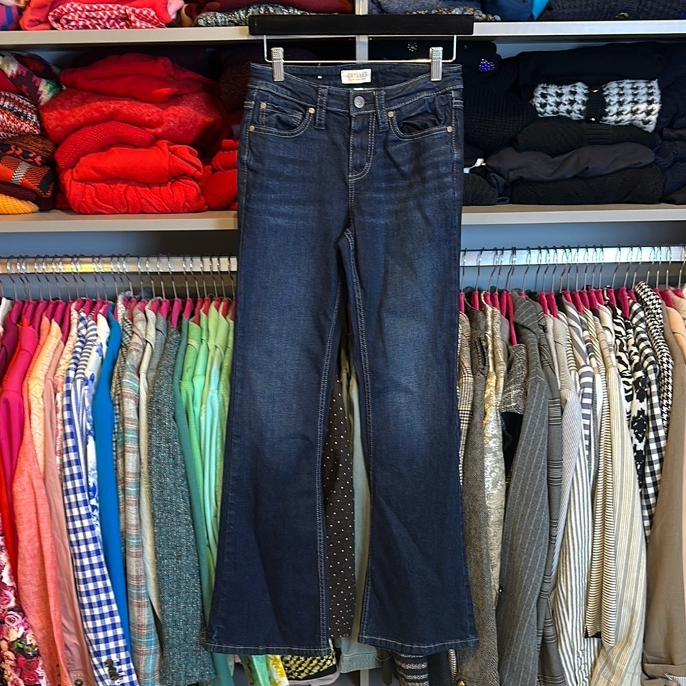 Shyanne blue 4 pocket flare jeans size 25